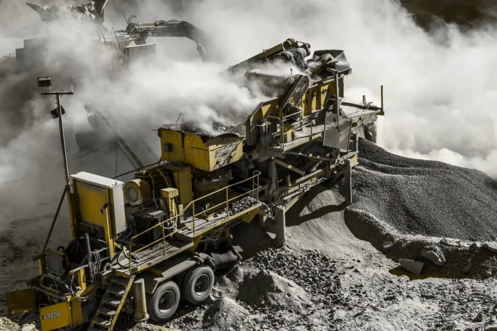 ROM crushing equipment